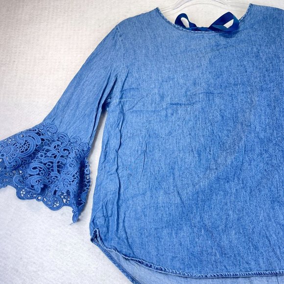 HESTER & ORCHARD Womens L Blue Chambray Lace Ruffle Sleeve Ribbon Tie Back Top - Picture 1 of 10